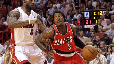 玫瑰花园经典一战！回顾三巨头狂砍96分加时降服开拓者