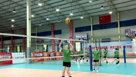 U19女排中泰战：冯坤率泰国暴打旧主新帅开门黑