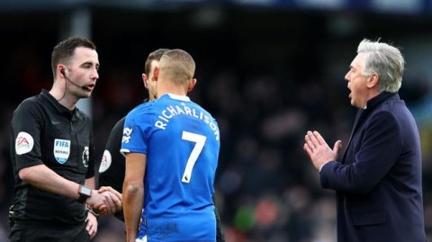 内托染红后辱骂裁判遭英足总指控+停赛1场罚款7万镑