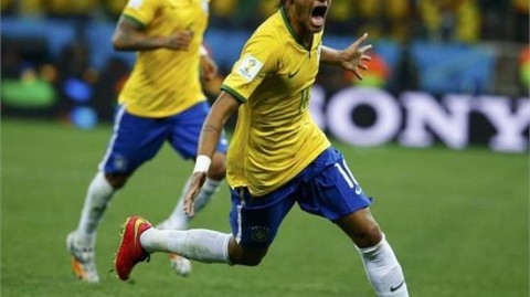 荷兰VS喀麦隆！残阵郁金香迎战青春雄狮，谁能笑到最后？——赛事前瞻