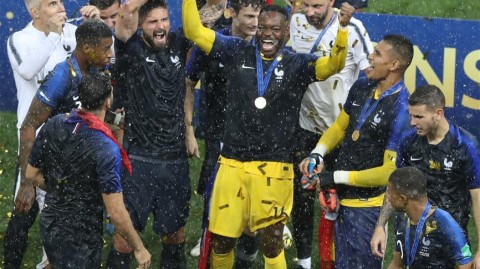 回溯2018高卢雄鸡荣光·姆巴佩登基倒计时？法国四年后巴西寻梦