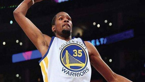 勇士休赛期面临1.5亿顶薪三核困境，库里最后一份合同或决定王朝终局