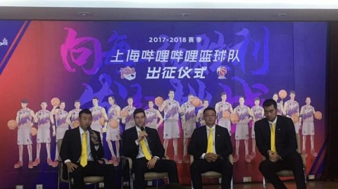 吉默·弗雷戴特与上海大鲨鱼的未了情缘